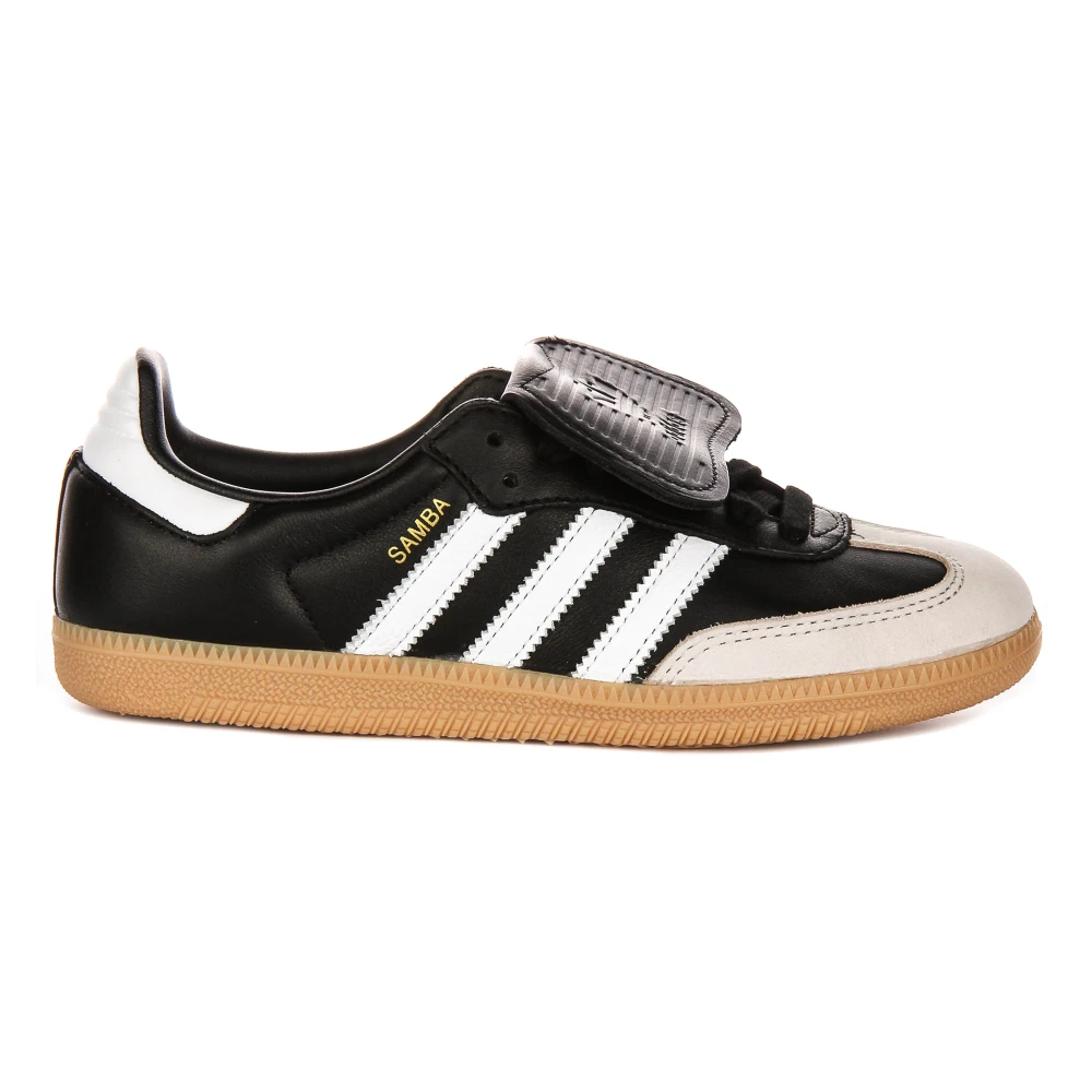 Adidas Women's Black Retro 3-Stripes Trainers /White - Skateboarding - 4 1/3 Uk - Sport