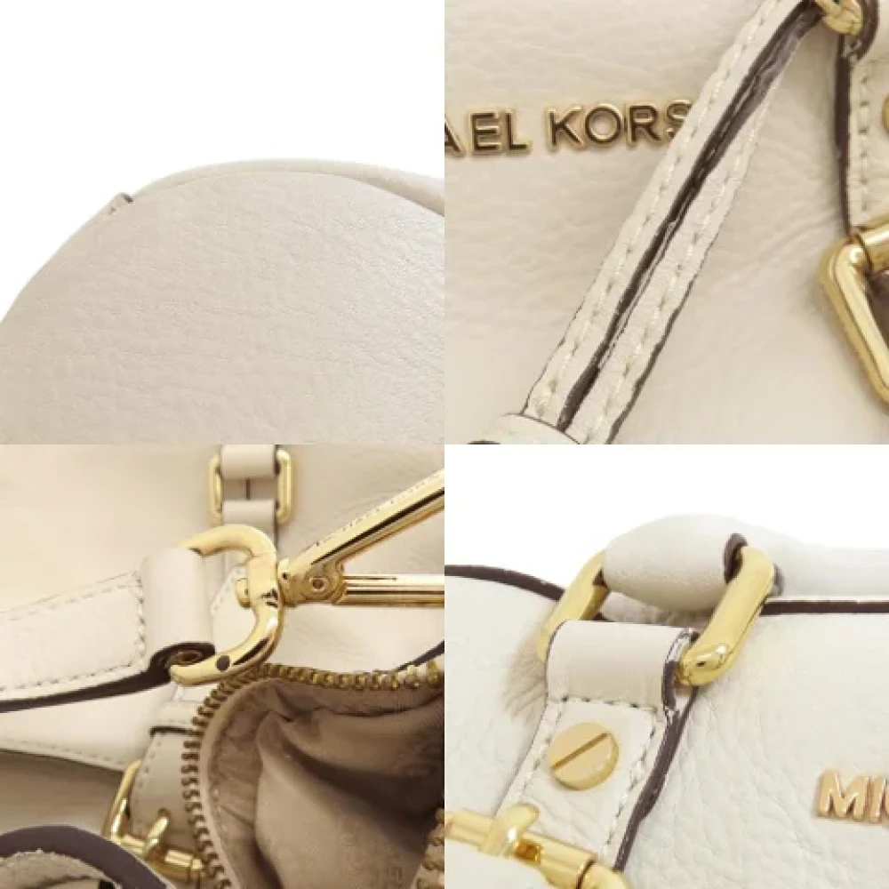 Michael Kors Pre-owned Leather handbags Beige Dames
