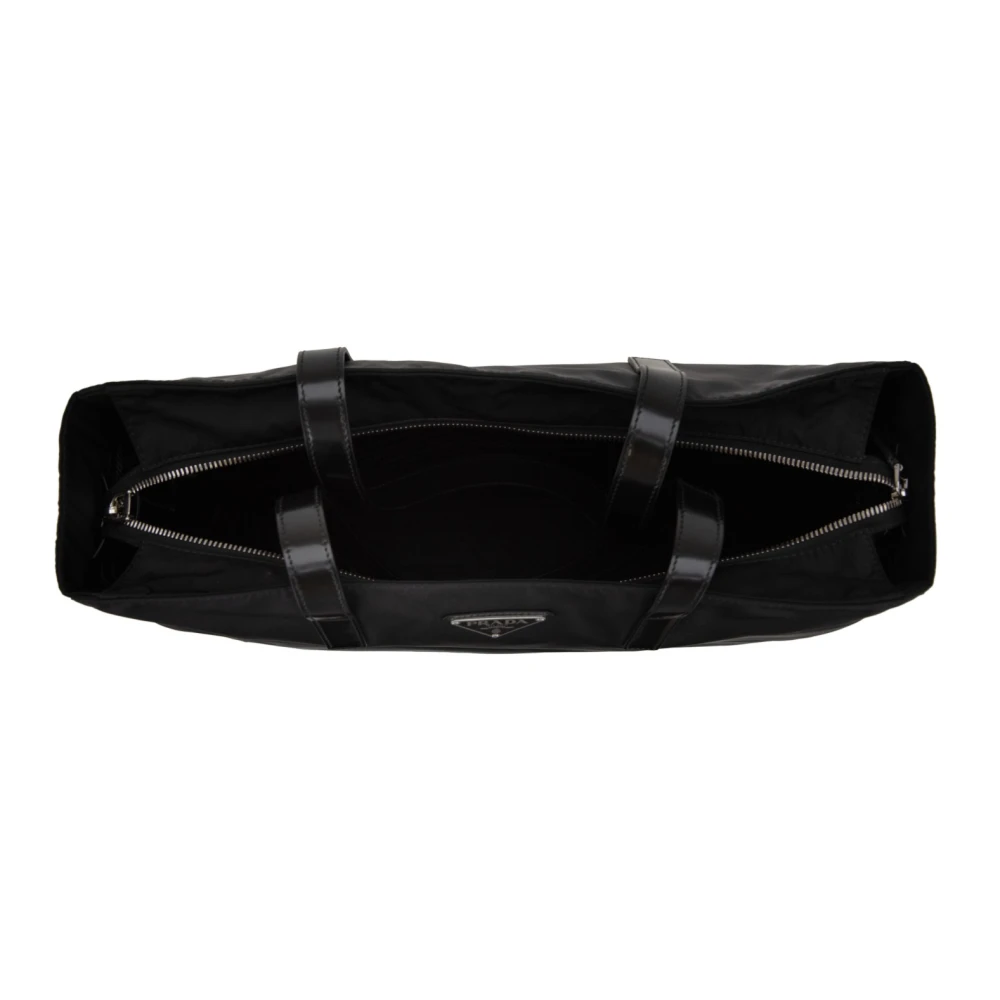 Prada Stijlvolle schoudertas voor dames met rits Black Dames