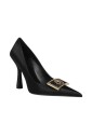 escarpins-en-cuir-a-bout-pointu