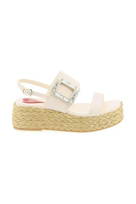 stylish-sandals-for-women