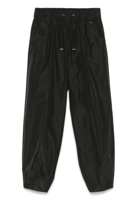 black-pants