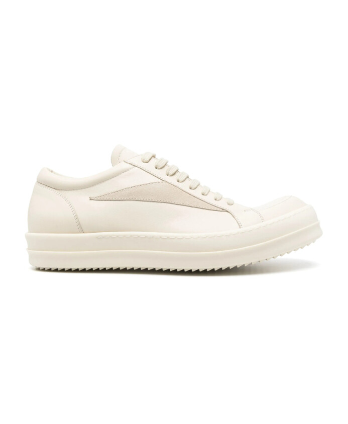 sneaker-blanche-a-semelle-cannelee