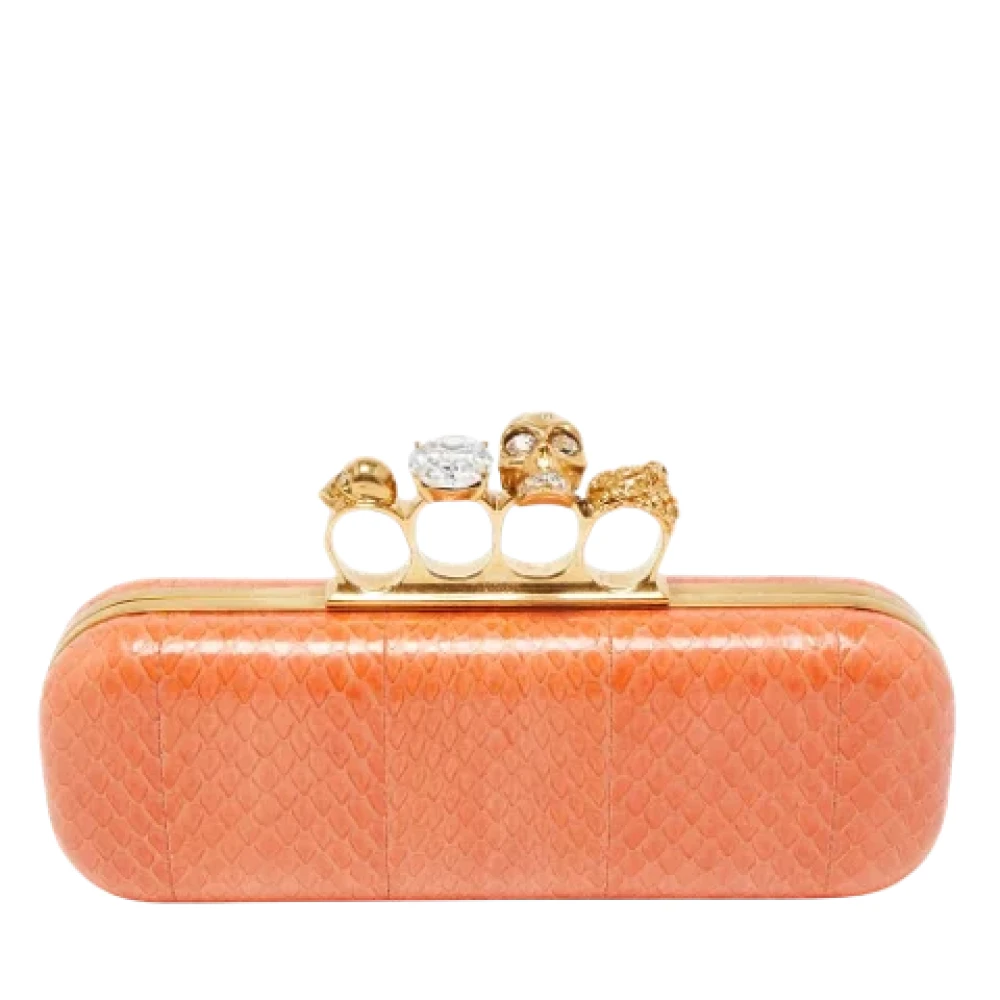 Alexander McQueen Pre-owned Leather clutches Orange Dames