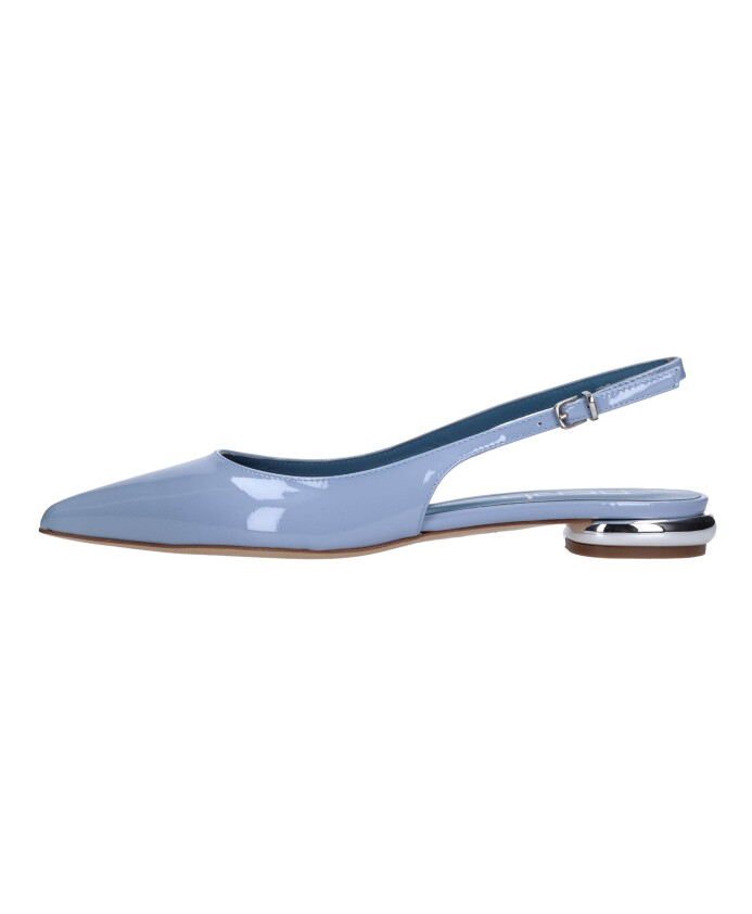 chaussures-plates-bleu-clair