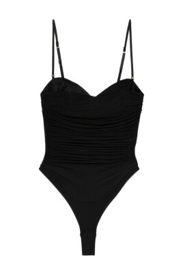body-noir-avec-decollete-en-coeur-et-bretelles-spaghetti