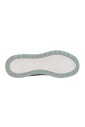 sneakers-minimalistes-pour-femmes