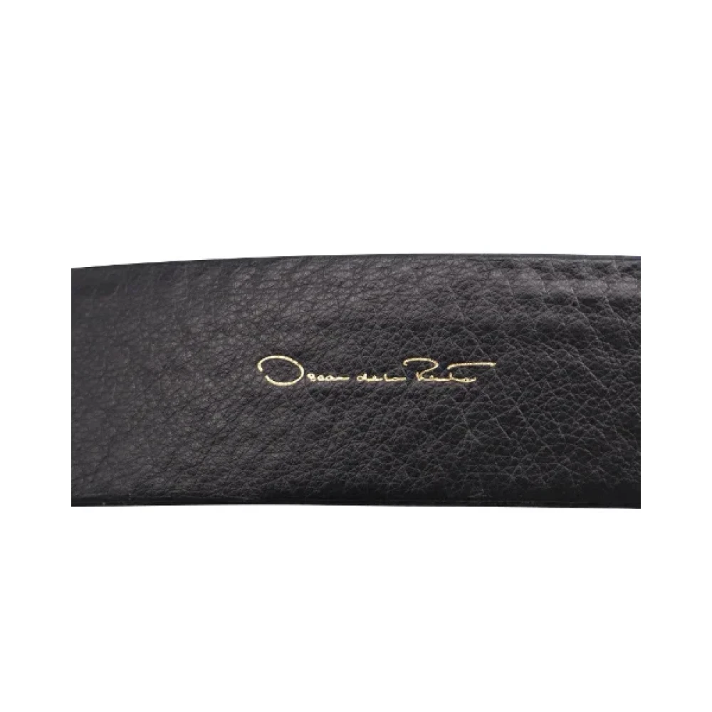Oscar De La Renta Pre-owned Leather belts Black Dames