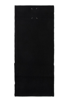wool-knit-black-scarf