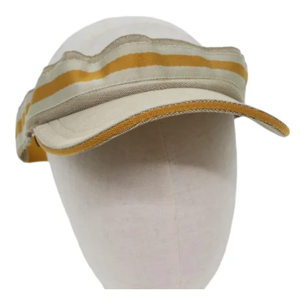 Gucci Vintage Pre-owned Canvas hats Beige Dames