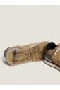sneakers-a-memoire-de-forme