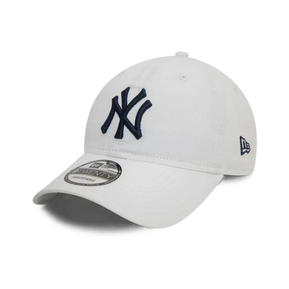 New Era Unisex White Hats & Caps, One Size, Mlb Core Classic2 New York Yankees Osfm
