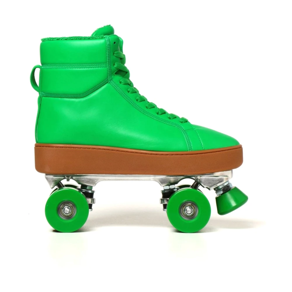 Bottega Veneta Stijlvolle Rolschaatsen voor Skateliefhebbers Green Heren