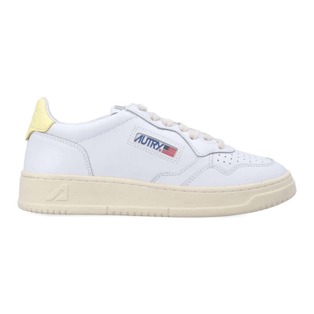 Autry Women's White Medalist Low Trainers - Sneakers - 6 Uk - Shoes