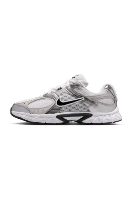 V5 RNR Sneakers