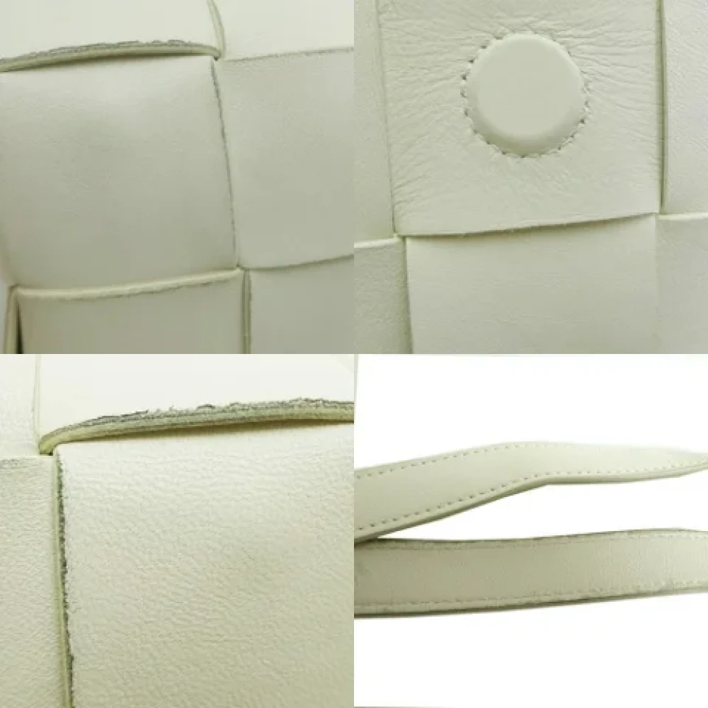 Bottega Veneta Vintage Pre-owned Leather shoppers White Dames