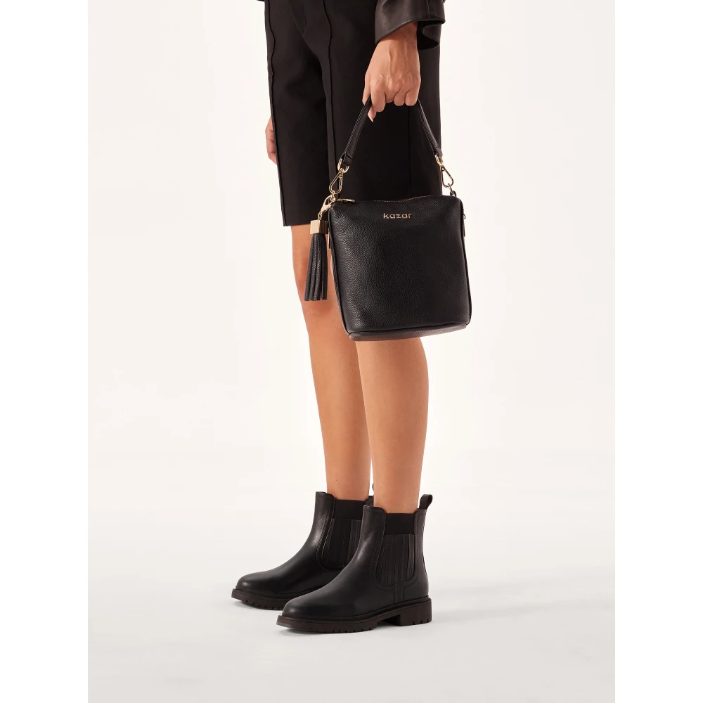 Kazar Leren zwarte posttas met afneembare sleutelhanger Black Dames