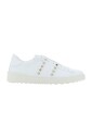 baskets-rockstud-slip-on