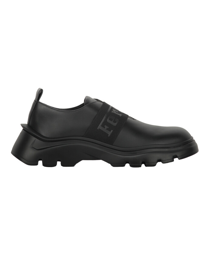 derby-en-cuir-classique