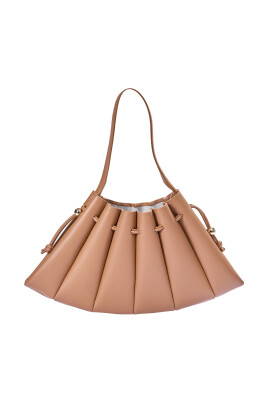 beige-vegan-leather-fan-design-shoulder-bag