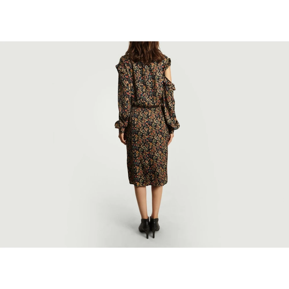 Essentiel Antwerp Zwarte Bloemen Midi Jurk met Peek-a-boo Schouders Black Dames