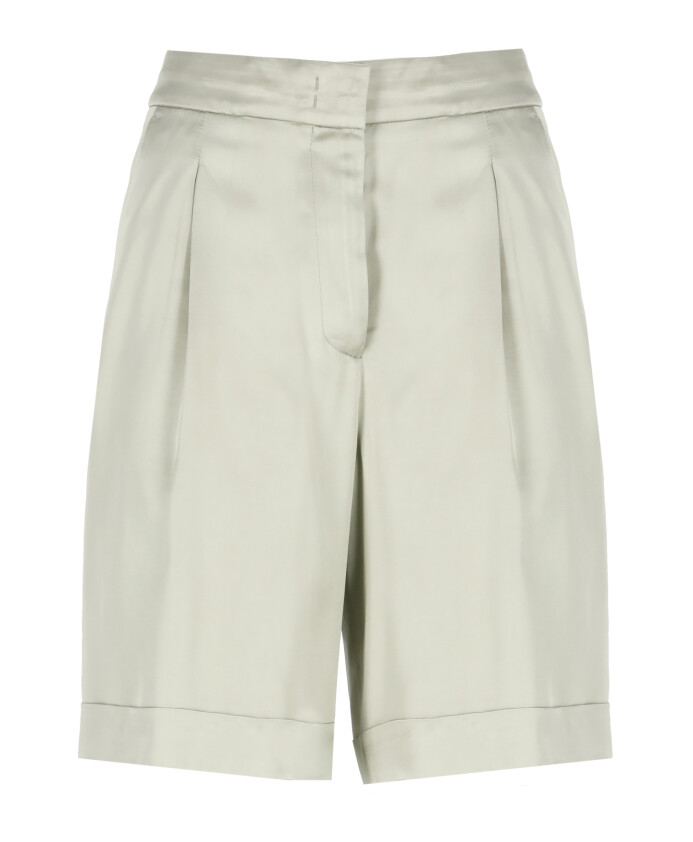 green-linen-shorts-with-pockets