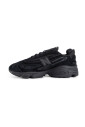 sneaker-en-daim-noir-avec-details-reflechissants