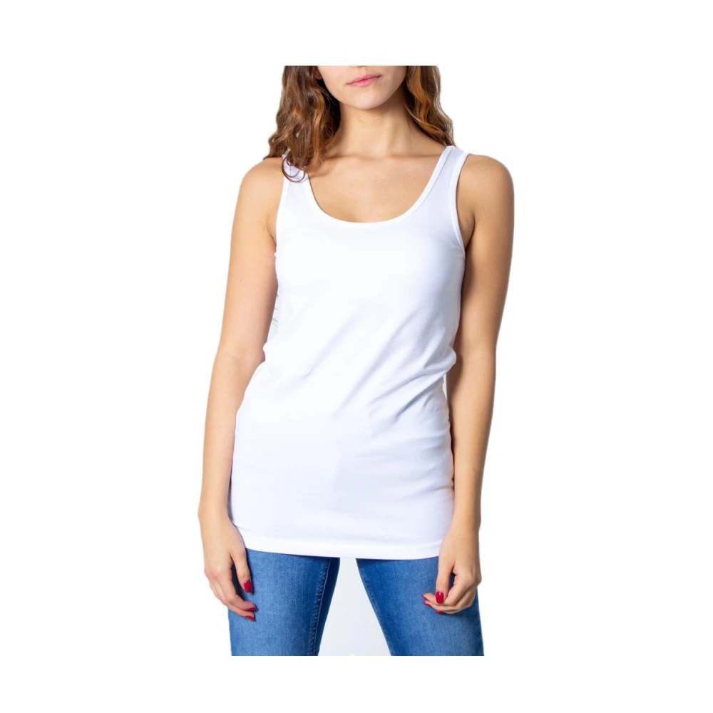 Only Women's White Fitted Sleeveless Tank Top