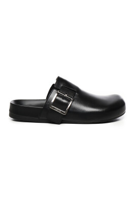 black-leather-mule-sandals
