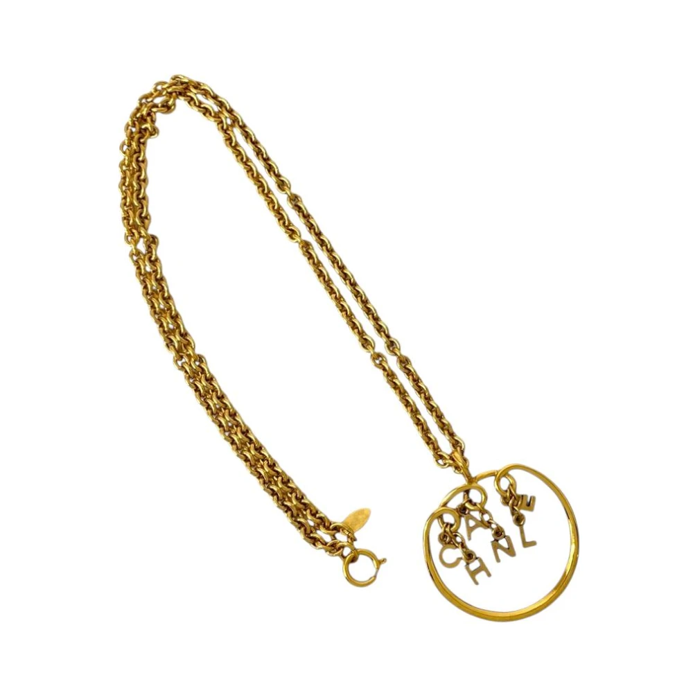 Chanel Vintage Women's Yellow Pre-Owned Pendant Necklace