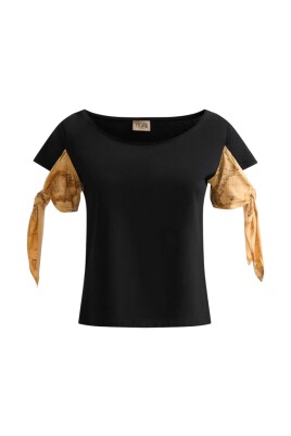 black-geo-classic-t-shirt-with-short-sleeves