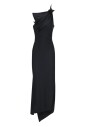 robe-noire-elegante-a-ourlet-asymetrique
