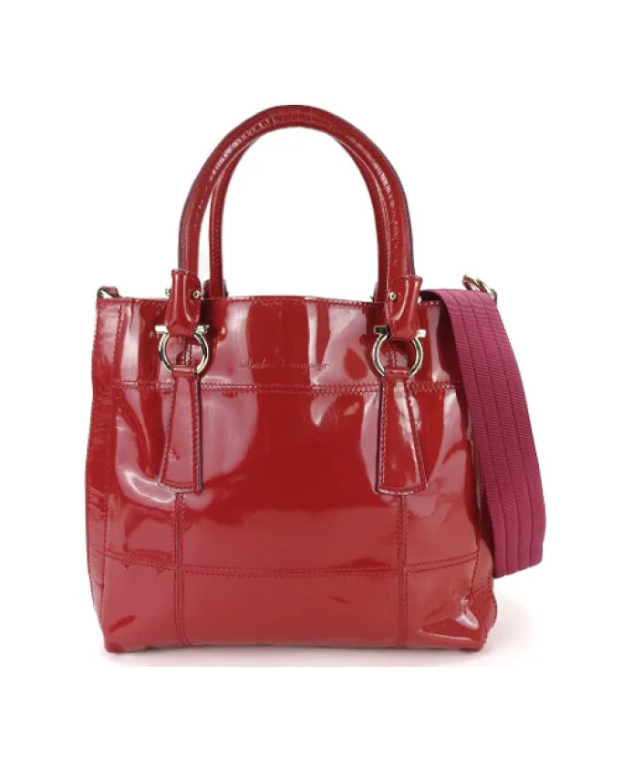 pre-owned-cuir-sacs-main