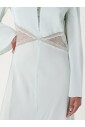 robe-midi-verte-avec-plis