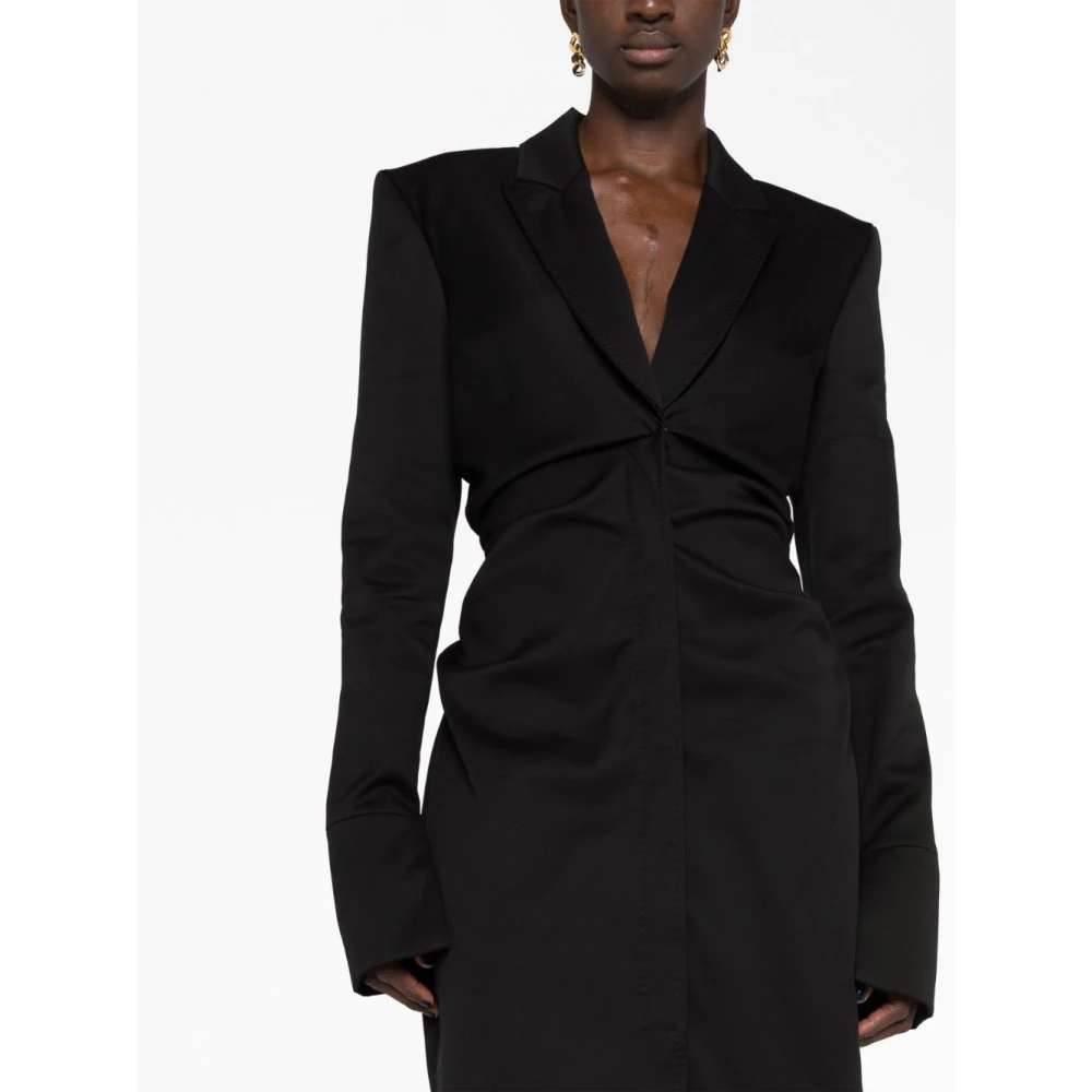 Tom Ford Zwarte getailleerde midi-jurk met peak revers Black Dames