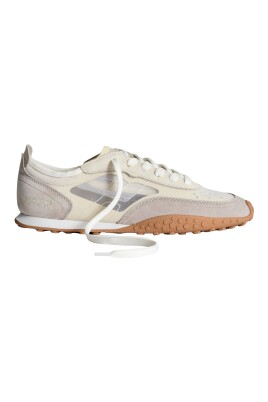 sneaker-sportive-avec-technologie-memory-foam