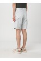shorts-gris-coupe-decontractee