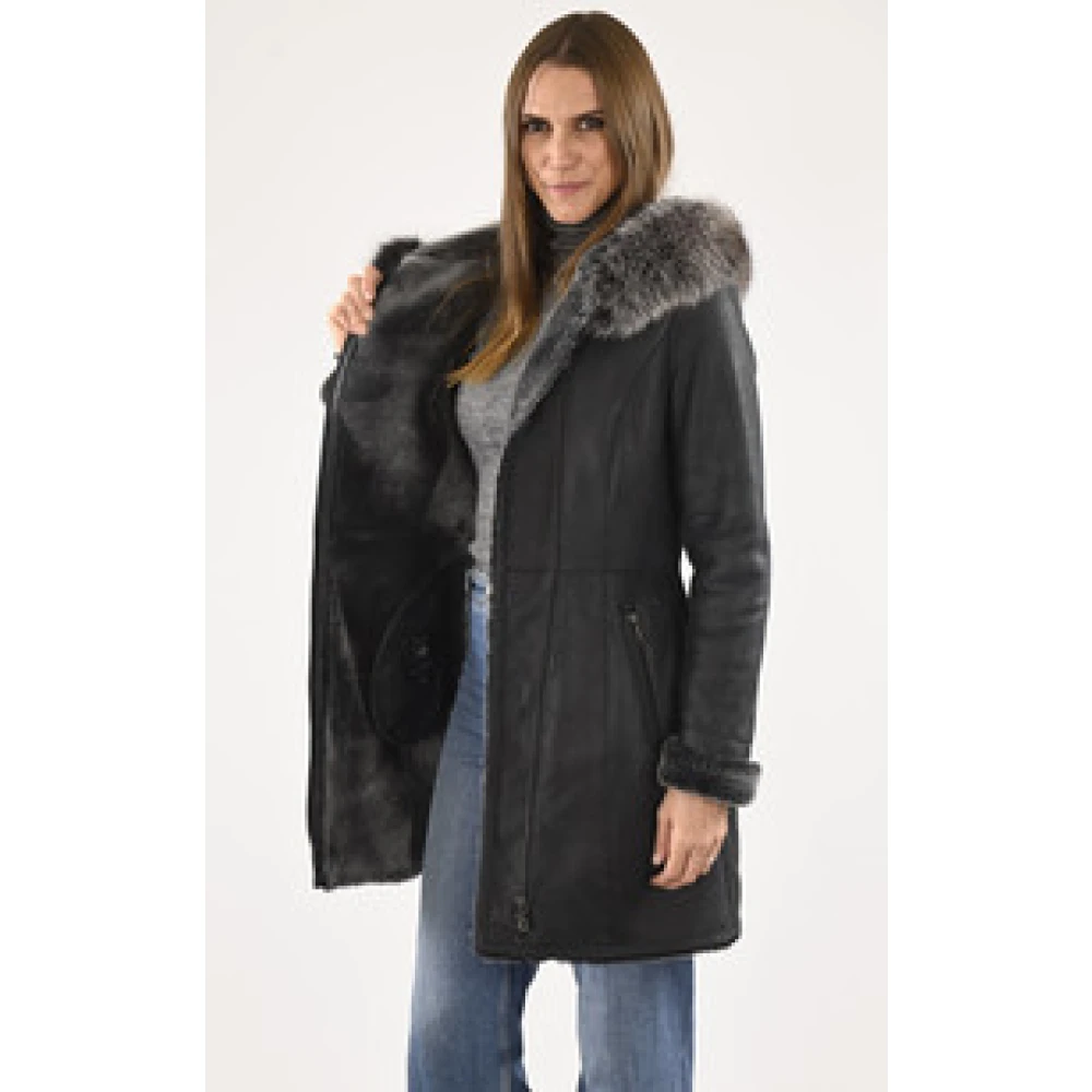 La Canadienne Zwarte gevoerde schapenvachtjas Black Dames