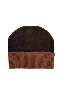 Beanie Brown &