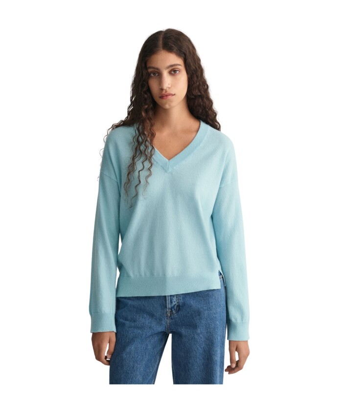 pull-classique-col-v-en-laine