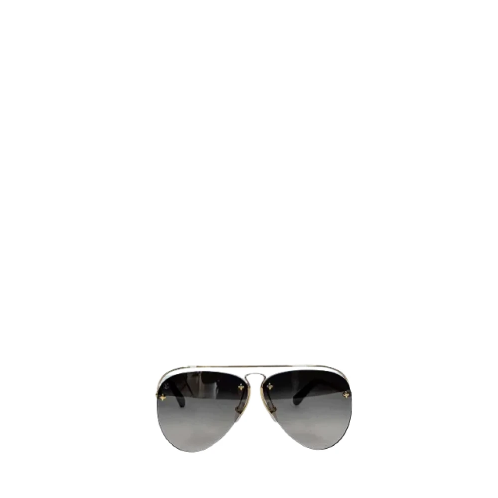 Louis Vuitton Vintage Pre-owned Glass sunglasses Black Dames