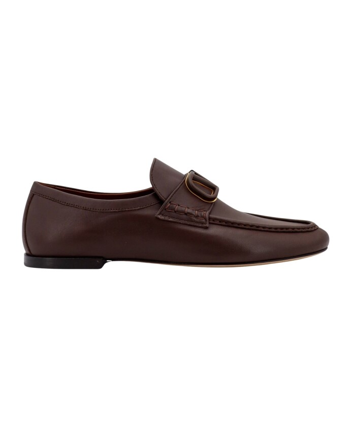 brown-flat-shoes-with-logo-sole