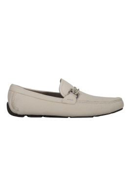 grainy-leather-loafers-with-gancini-detail