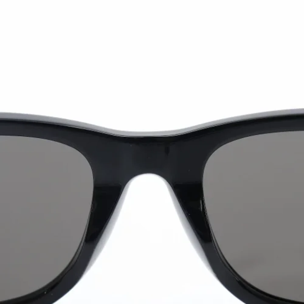 Yves Saint Laurent Vintage Pre-owned Plastic sunglasses Black Dames
