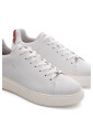 eclipse-chaussure-a-lacets