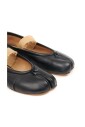 black-flat-shoes