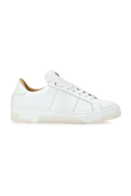 casual-sneakers-for-men