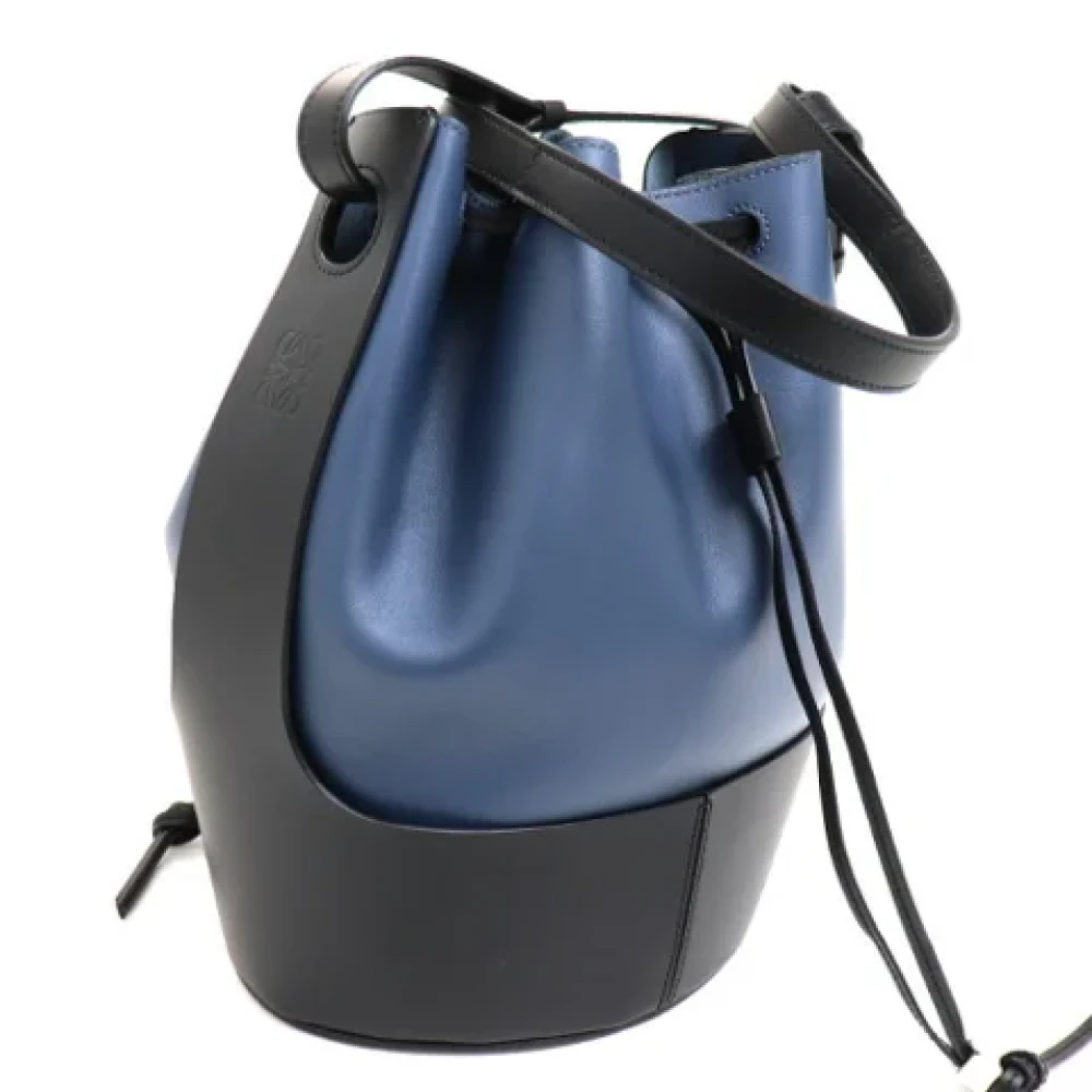 Loewe Pre-owned Fabric shoulder-bags Blue Dames