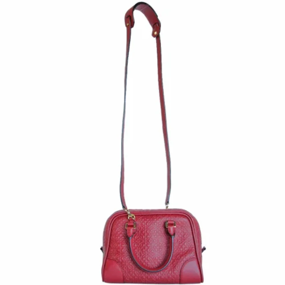 Loewe Pre-owned Leather handbags Red Dames