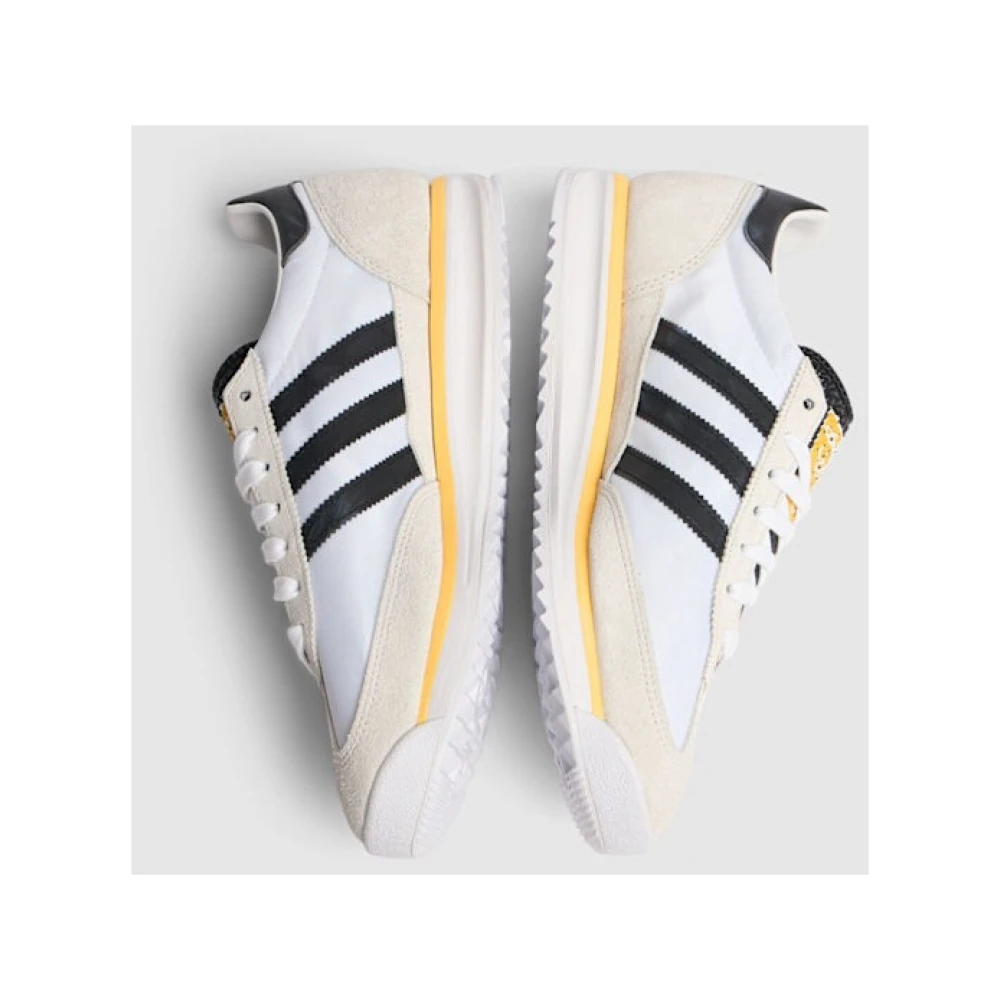 Adidas Witte Leren Sneakers met Gouden Logo White Heren